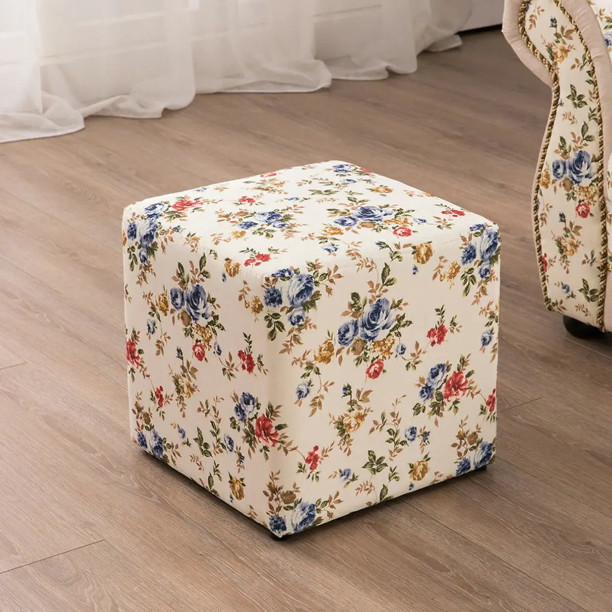 Floral Curved Fabric Solid Color Chaise Sofa Lounge Image - 2