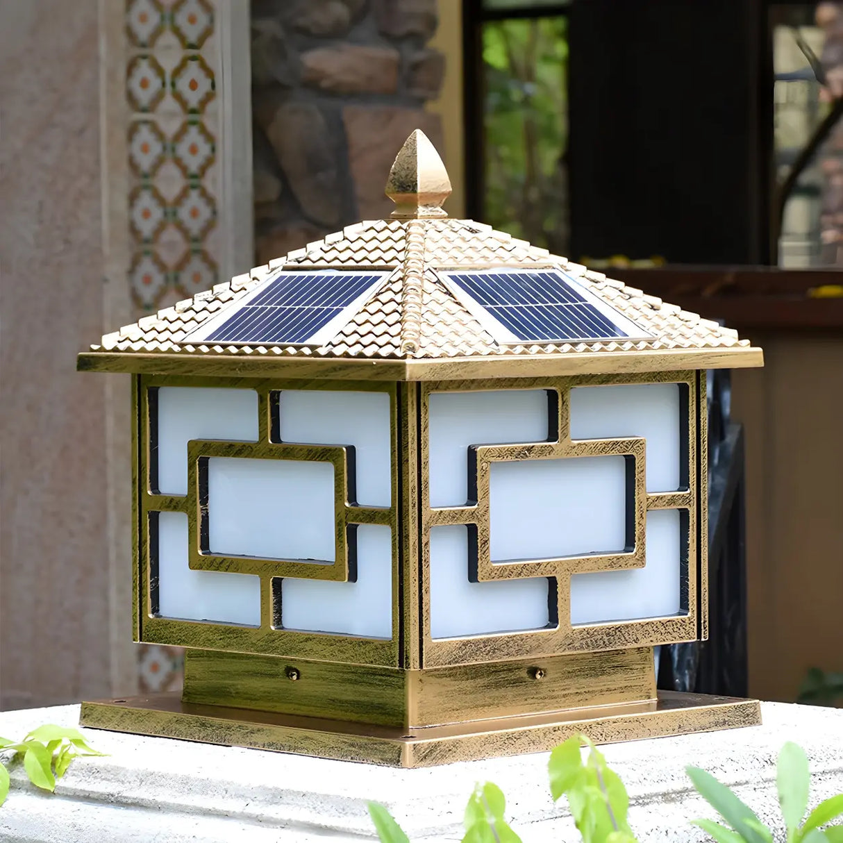 Golden Vintage Chinese Style Solar Lantern Outdoor Lamp Image - 11
