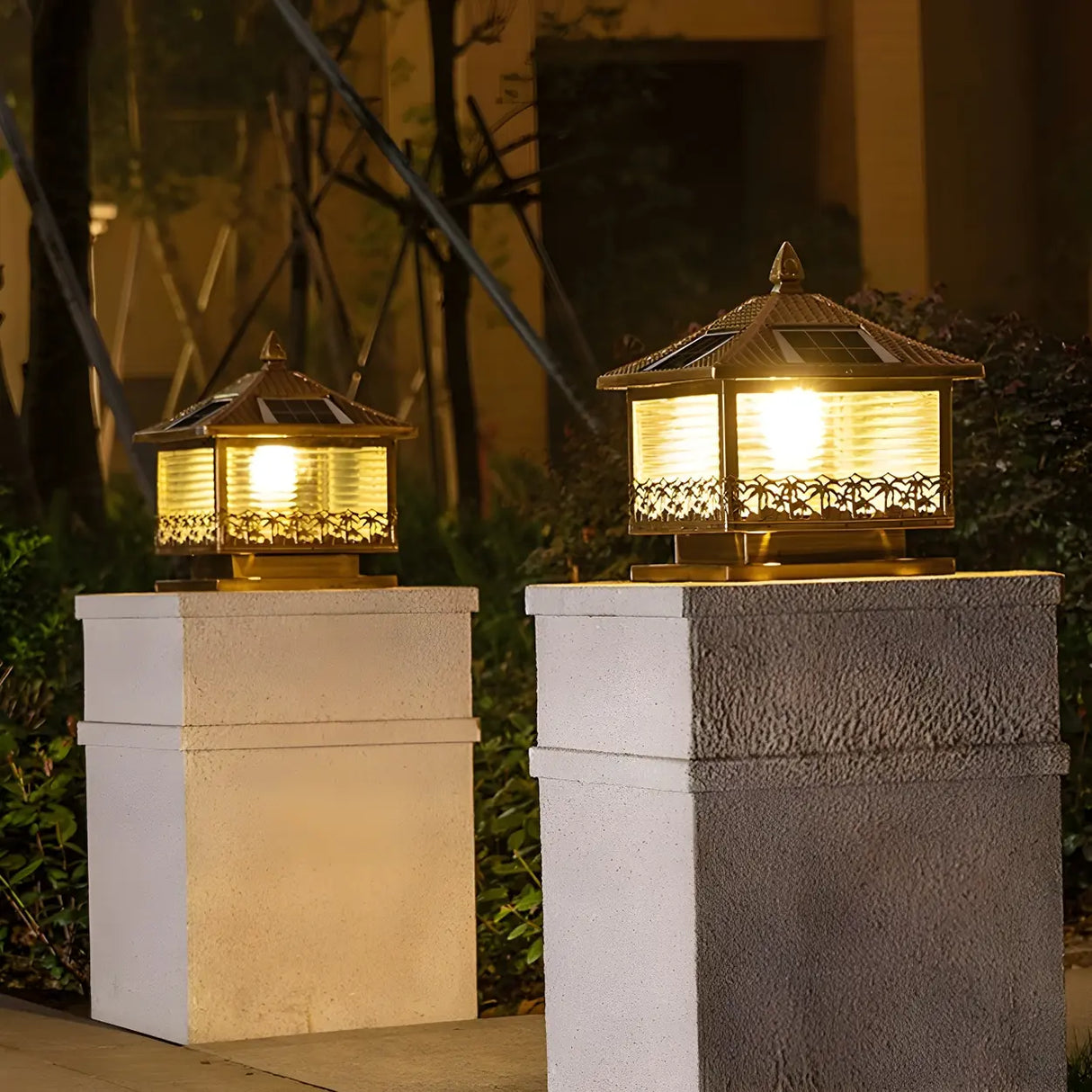 Golden Vintage Square Solar Outdoor Bronze Table Lamp Image - 4