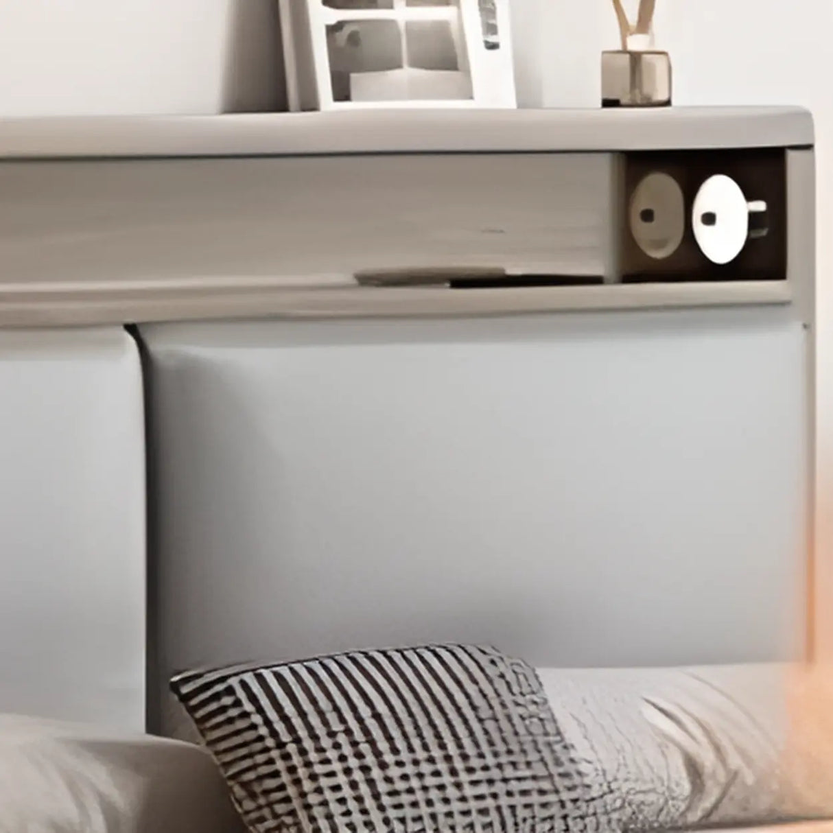 Gray Queen Platform Wood Storage Bed with Mattress Image - 8