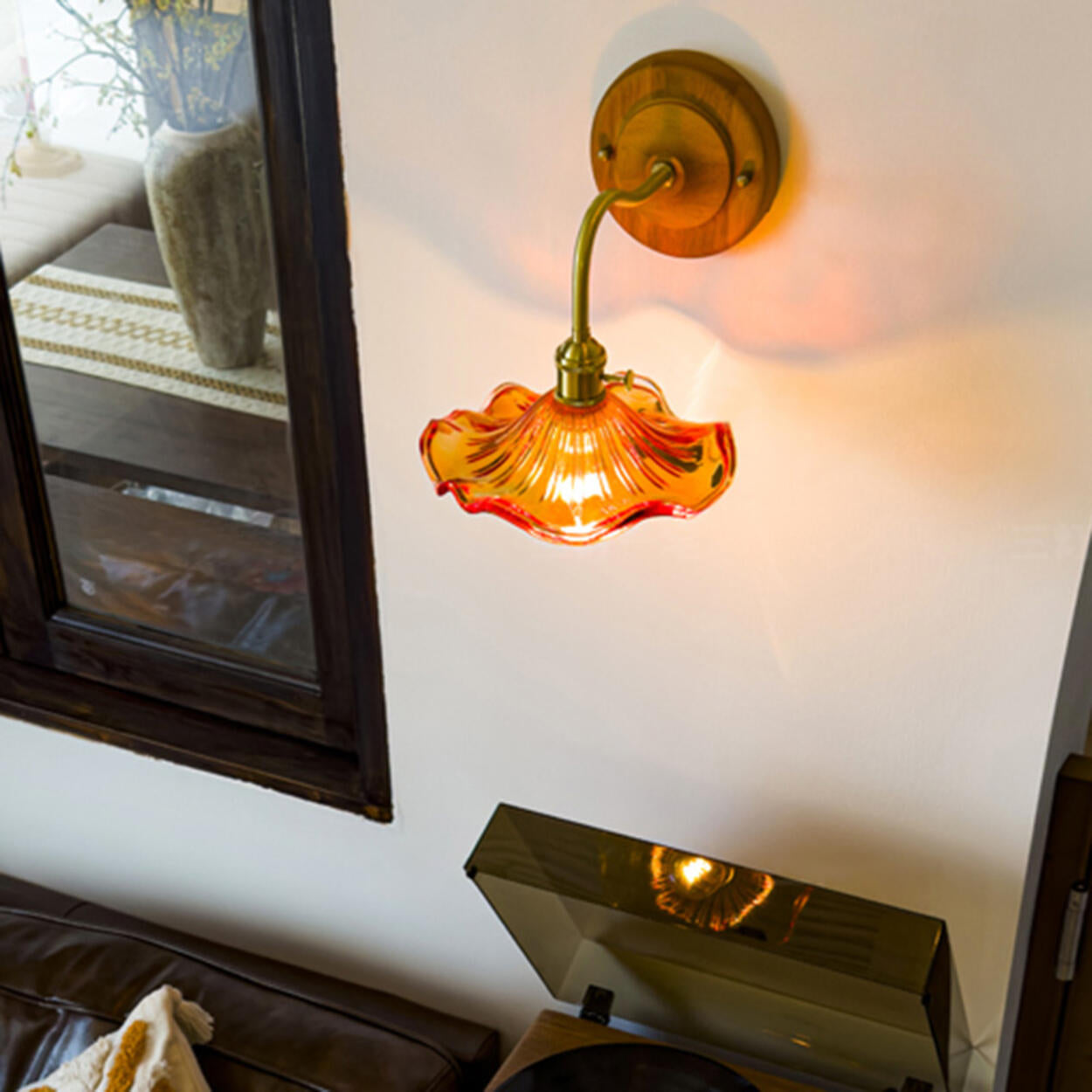 Green Flower Ruffled Glass Shade Wooden Wall Sconce – Homebaa
