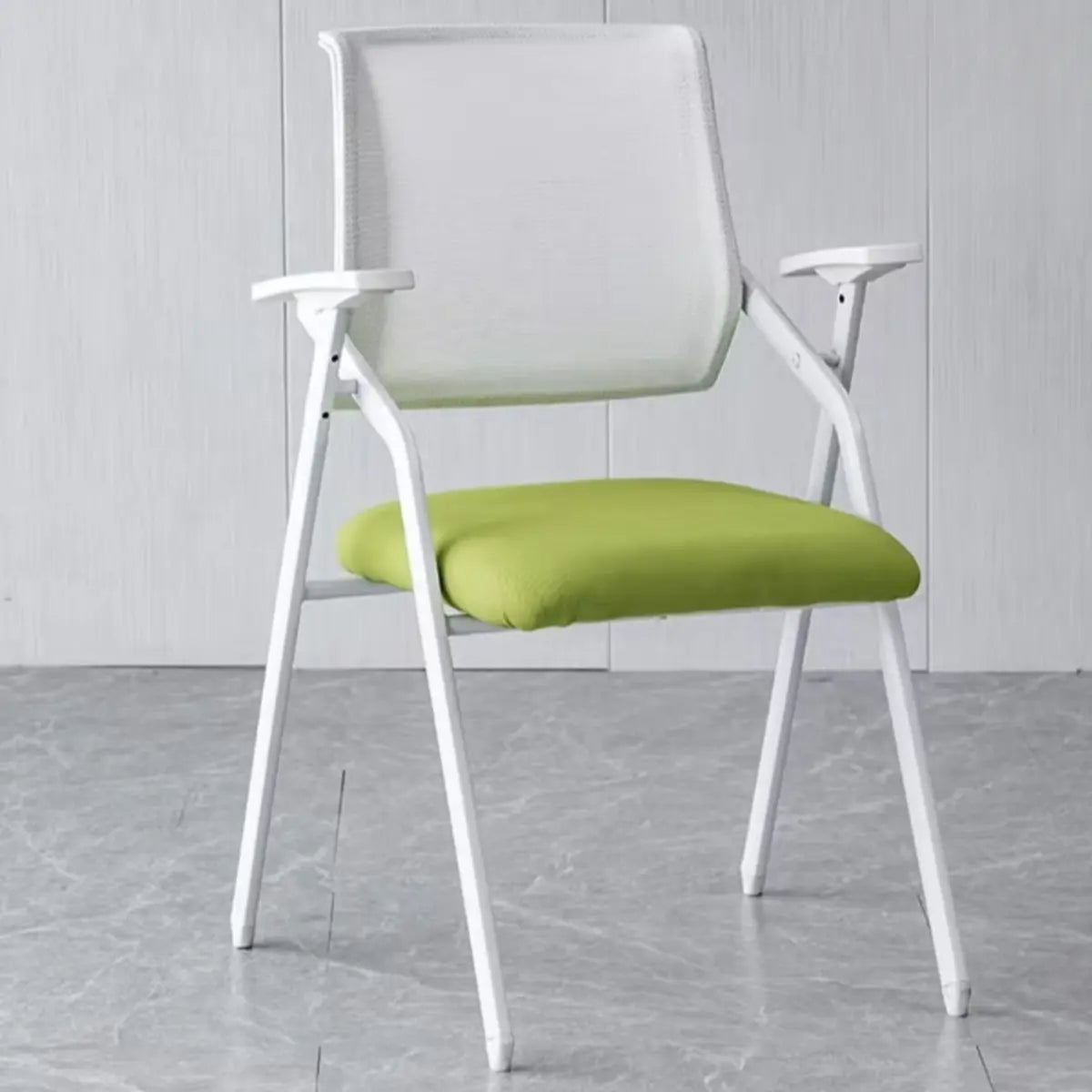 Green Modern Mesh Back Office Chair with Cushioned Seat Image - 1
