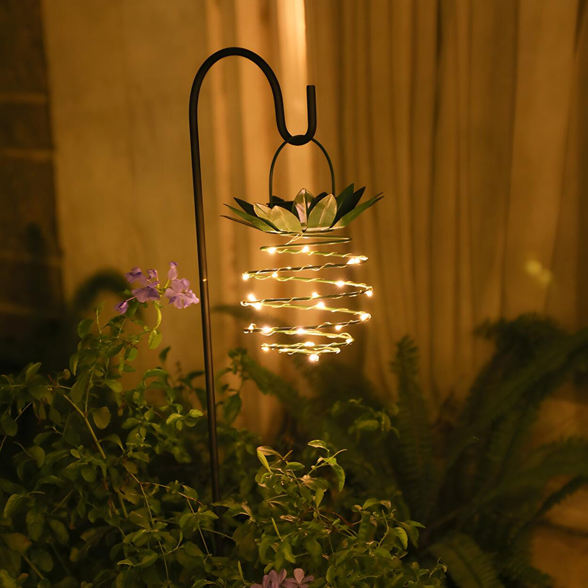 Green Pineapple Solar LED Outdoor Pendant Lights Image - 11