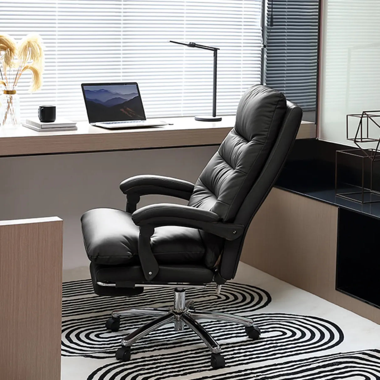 Grey Swivel Adjustable Leather Office Chair with Footrest Image - 8