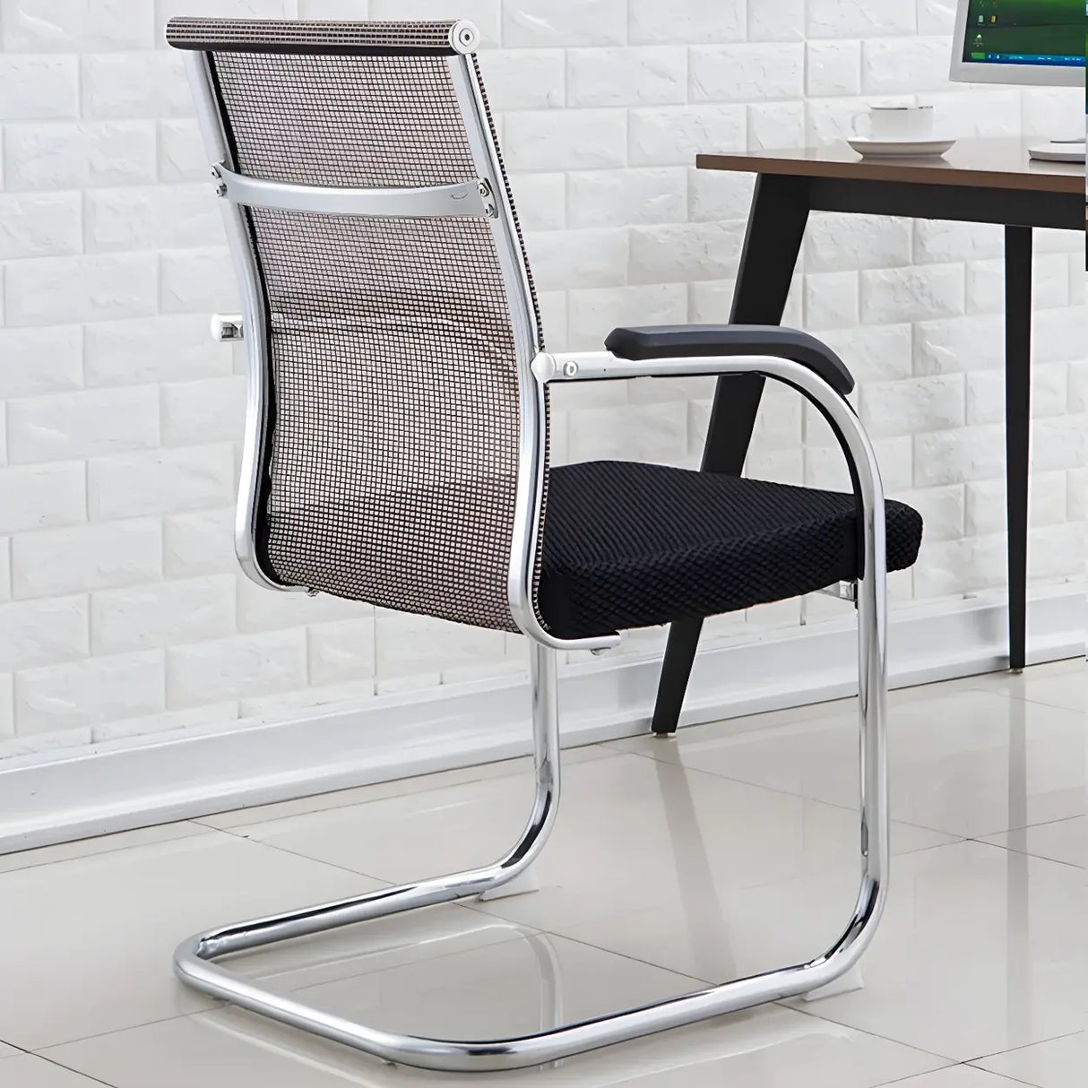 High-Back Metal Frame Black Mesh Metal Office Chair Image - 4