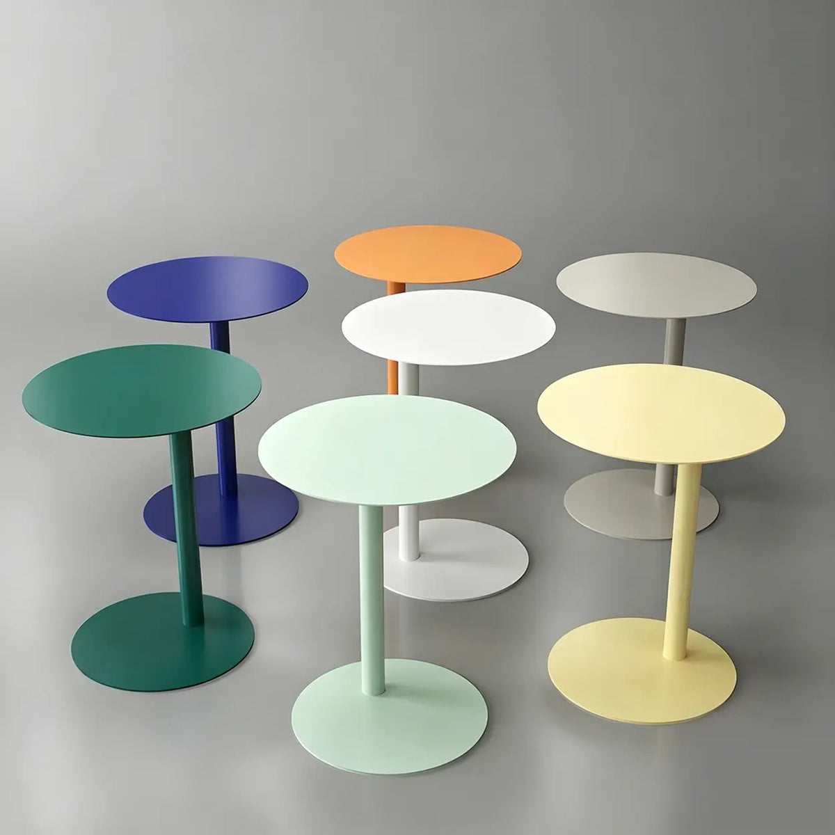 Colorful Round Metal C-Shaped Scandinavian Side Table Image - 1