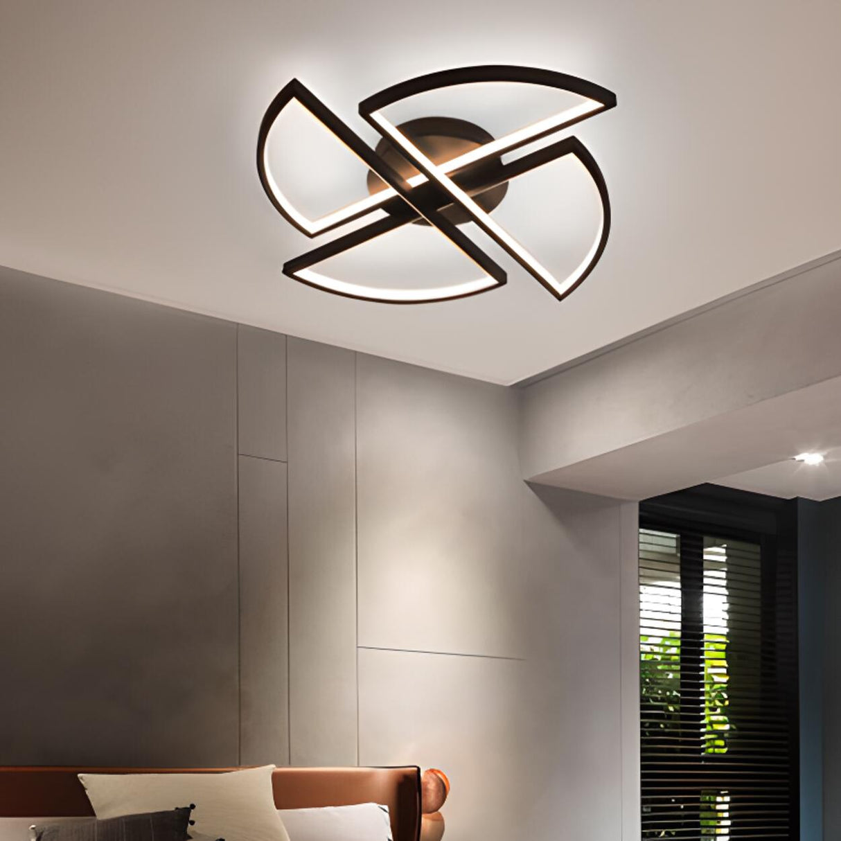 Living Room Artistic Black-White Flush Mount Light Image - 6