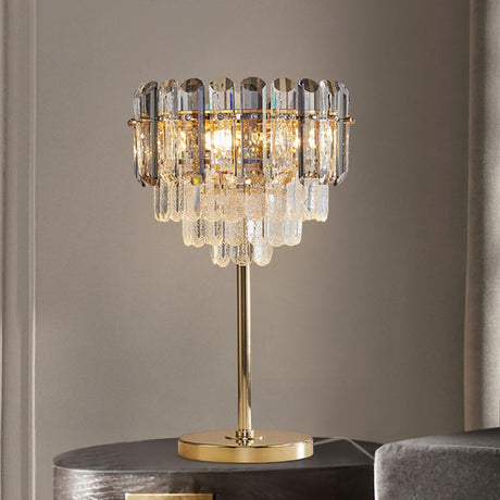 Luxury Art Crystal Cup-Shaped Metal Base Table Lamp Image - 1