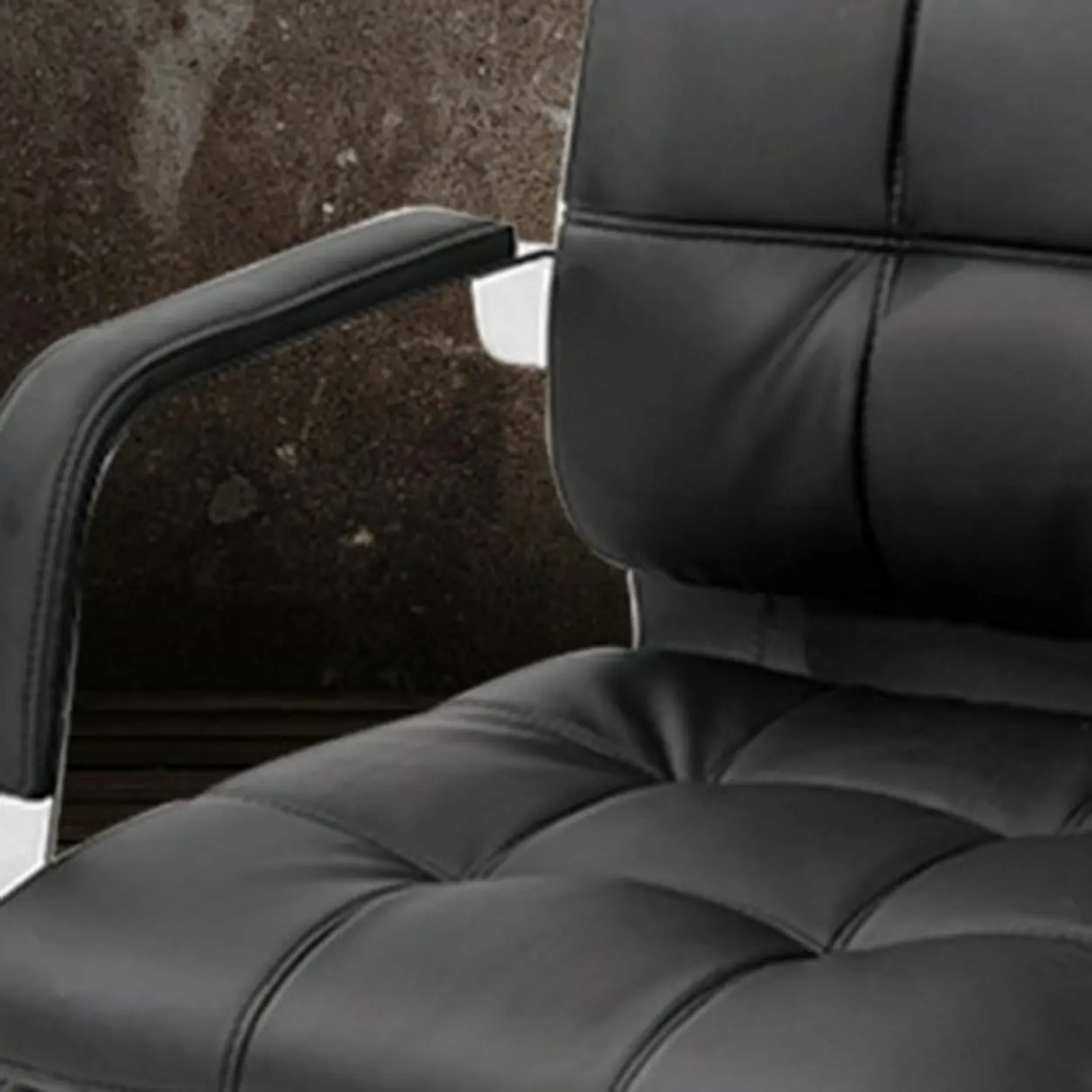 Metal Frame Ergonomic Black Leather Office Chair with Arms Image - 7
