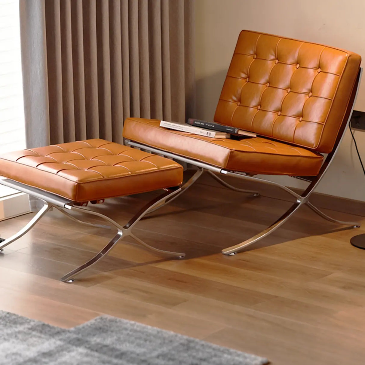 Mid-Century Modern Black Leather Lazy Lounge Accent Chair Image - 11