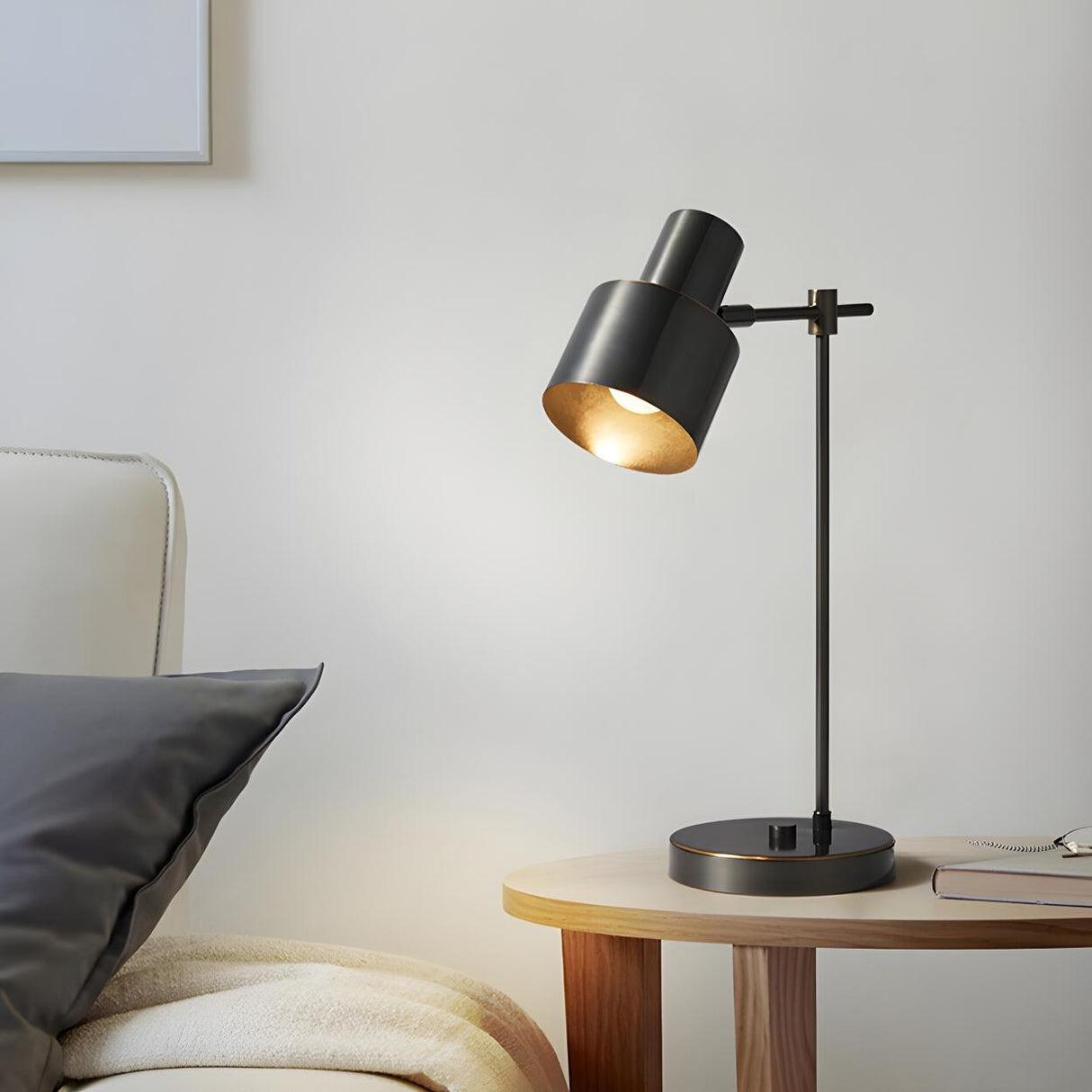 Minimalist Black Copper Geometric Bedside Table Lamp Image - 4
