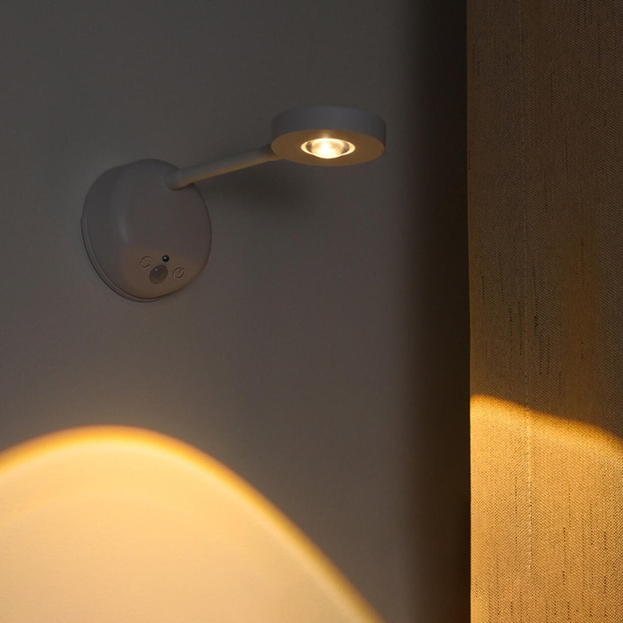 Minimalist Compact Round Rotating LED Wall Sconce Image - 4
