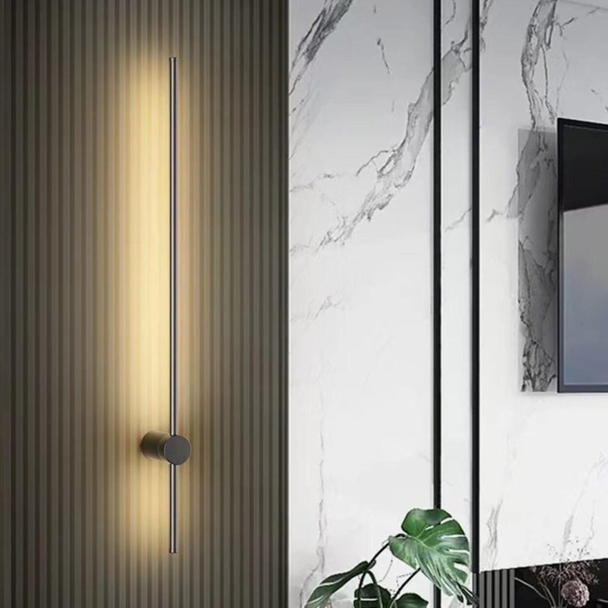 Minimalist Gold Vertical Bedroom LED Wall Sconce Image - 4