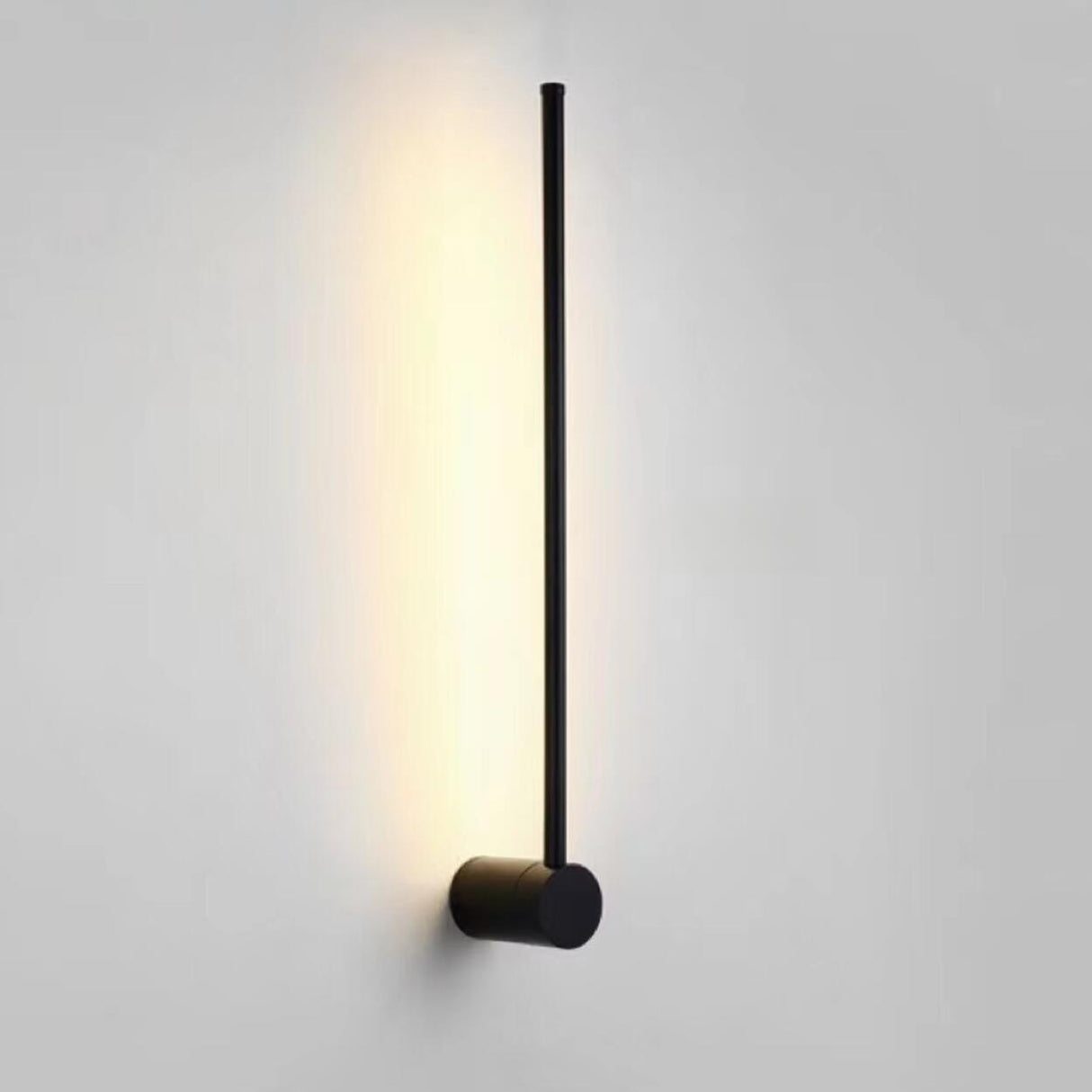 Minimalist Gold Vertical Bedroom LED Wall Sconce Image - 6
