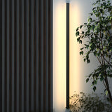 Minimalist Linear Long Outdoor LED Wall Light Black Image - 4
