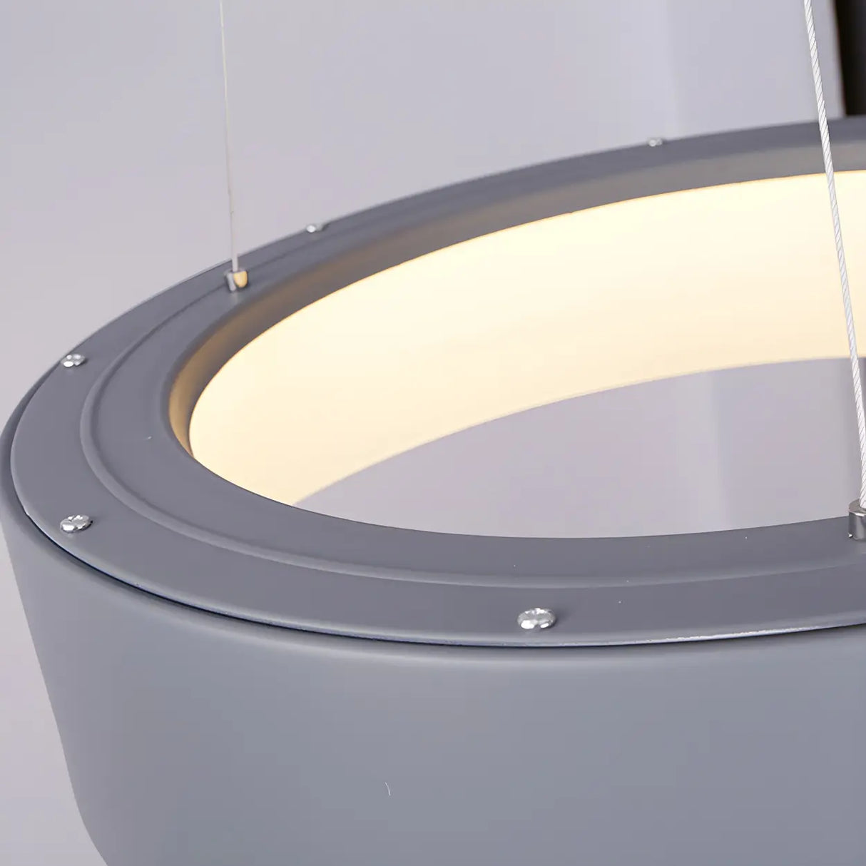 Minimalist Round Metal LED Dining Room Pendant Light Image - 8