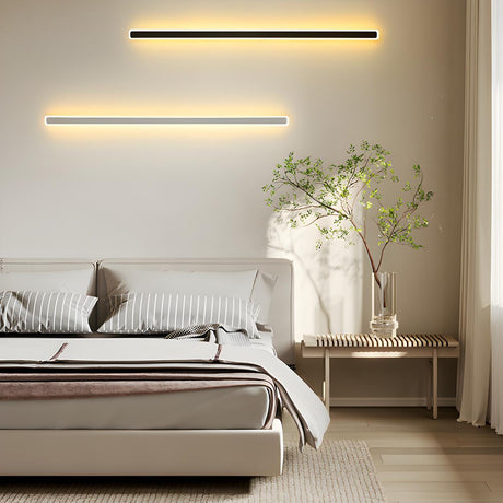 Minimalist White Metal  Long Linear LED Wall Sconce Image - 6