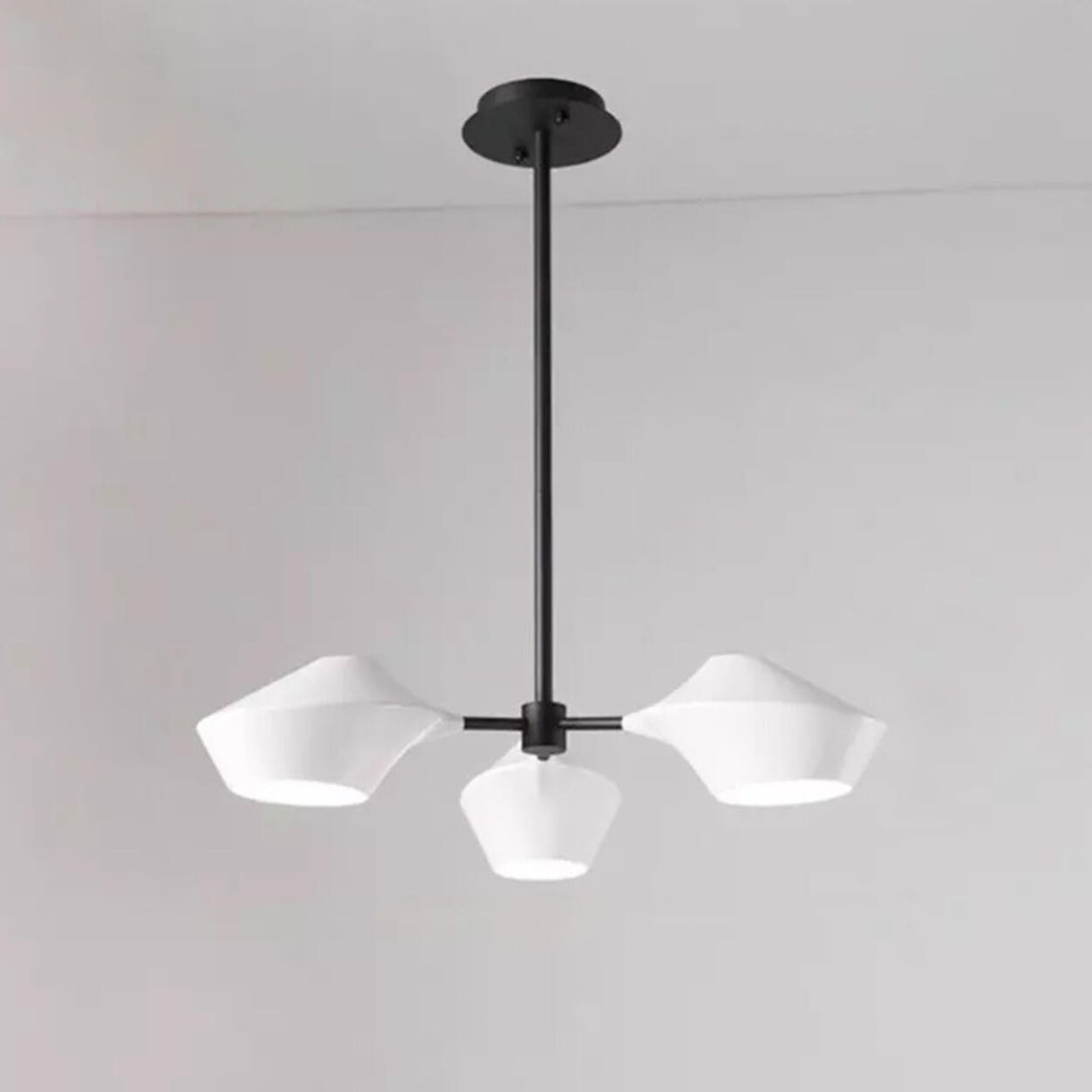 Modern Acrylic Geometric Tiered Sputnik Chandelier Image - 17