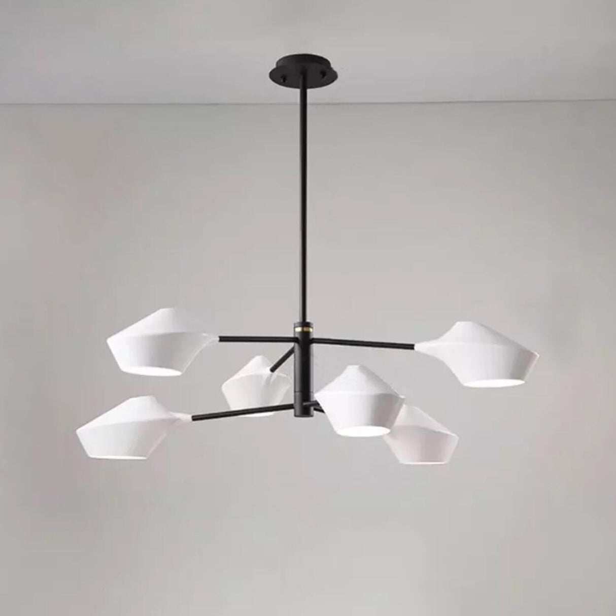 Modern Acrylic Geometric Tiered Sputnik Chandelier Image - 7