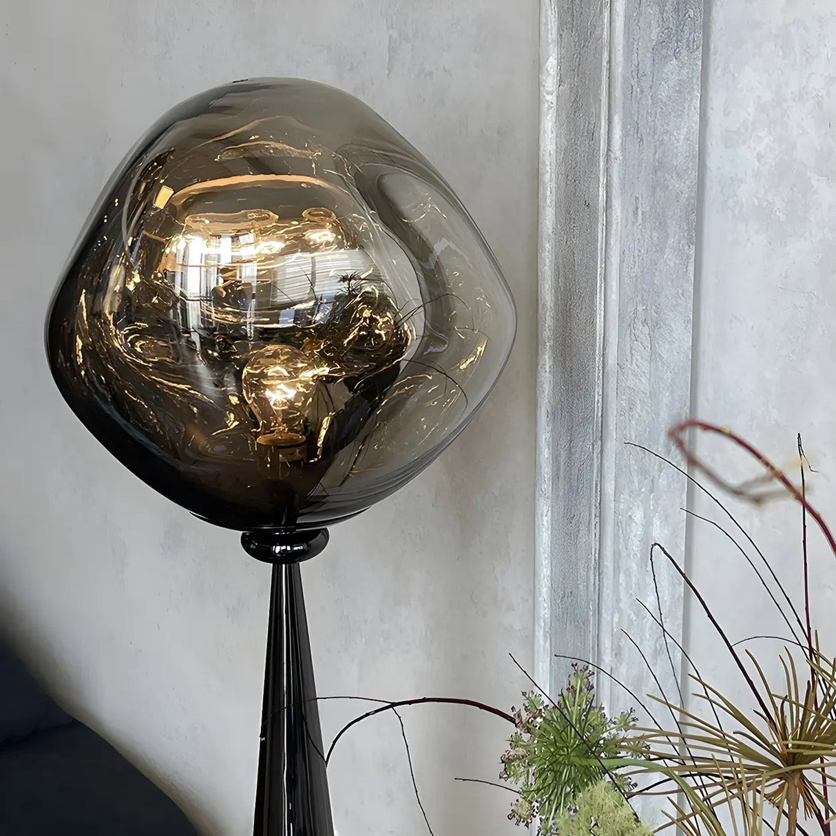 Modern Artistic Melted Globe Tapered Base Acrylic Floor Lamp Image - 4