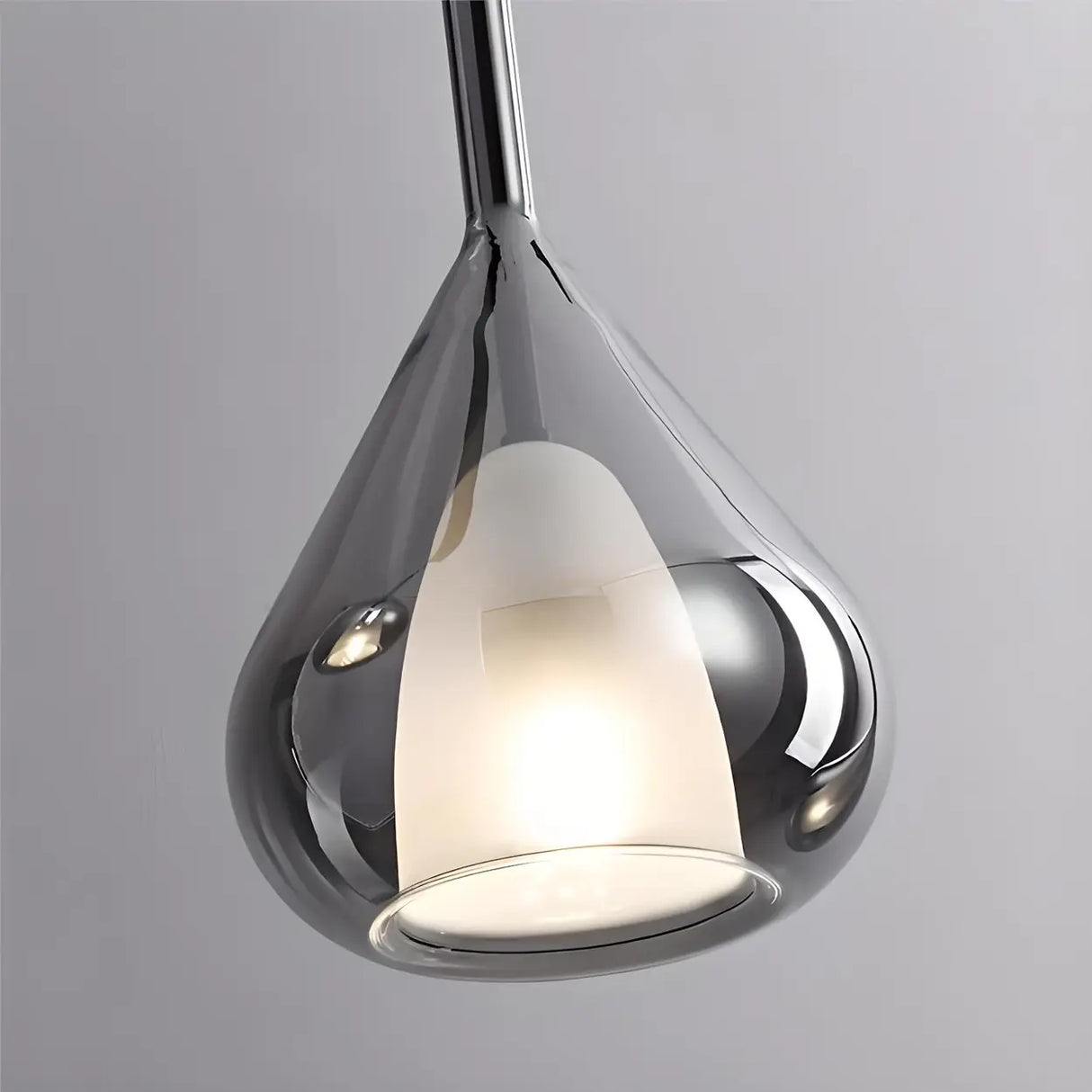 Modern Bedroom Clear Glass Teardrop Pendant Light Image - 13