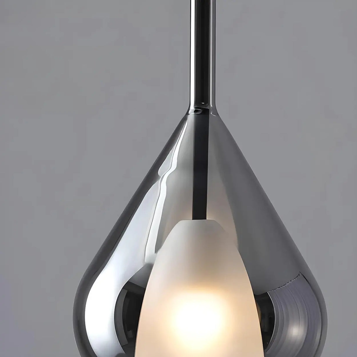 Modern Bedroom Clear Glass Teardrop Pendant Light Image - 14