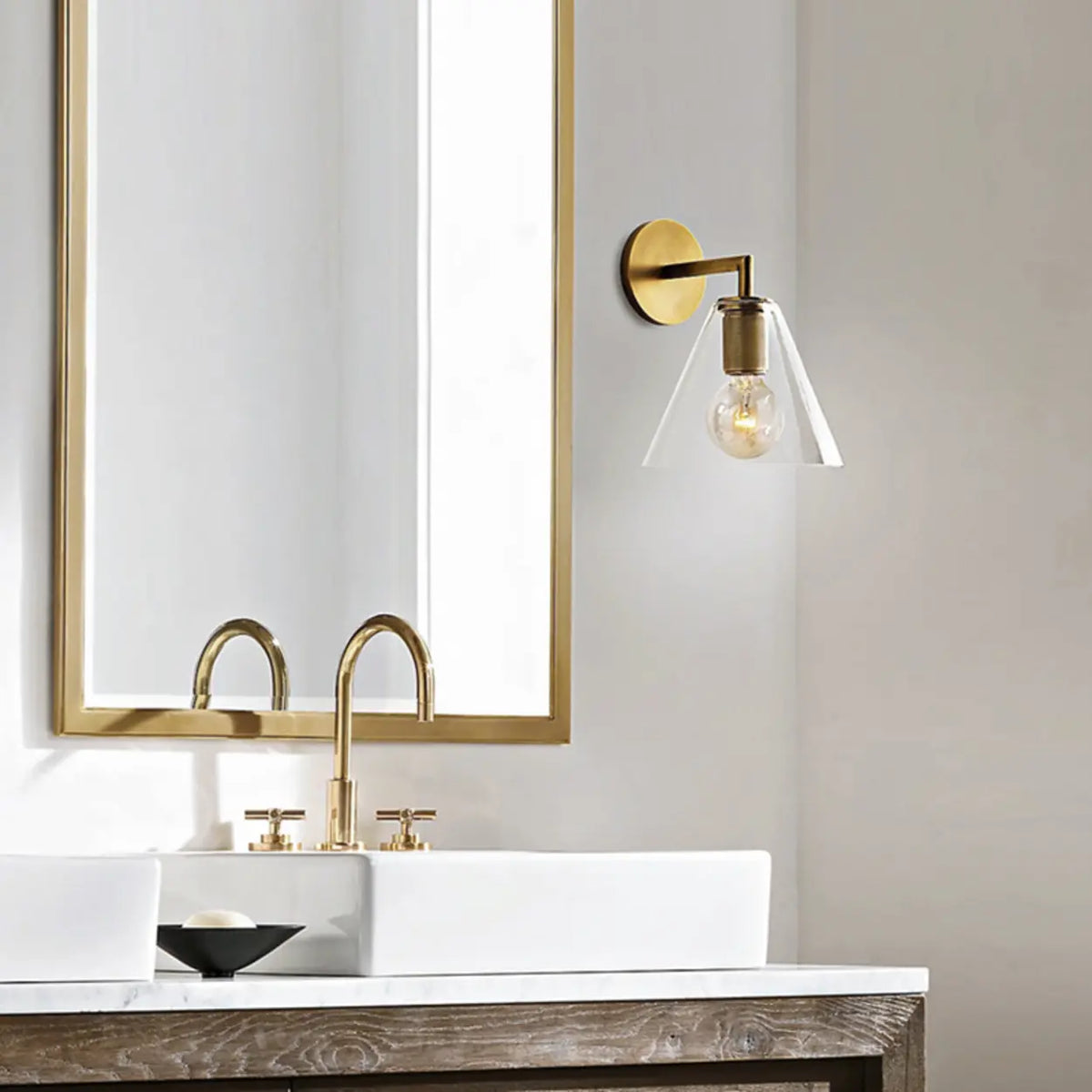 Modern Brass and Clear Glass Bathroom Vanity Light – Homebaa