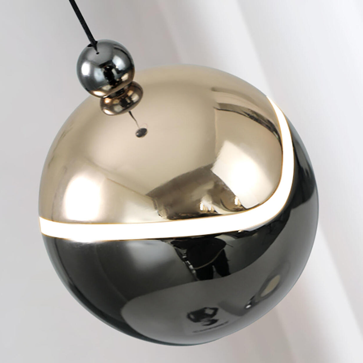 Modern Colorful Clear Acrylic Globe LED Pendant Light Image - 12