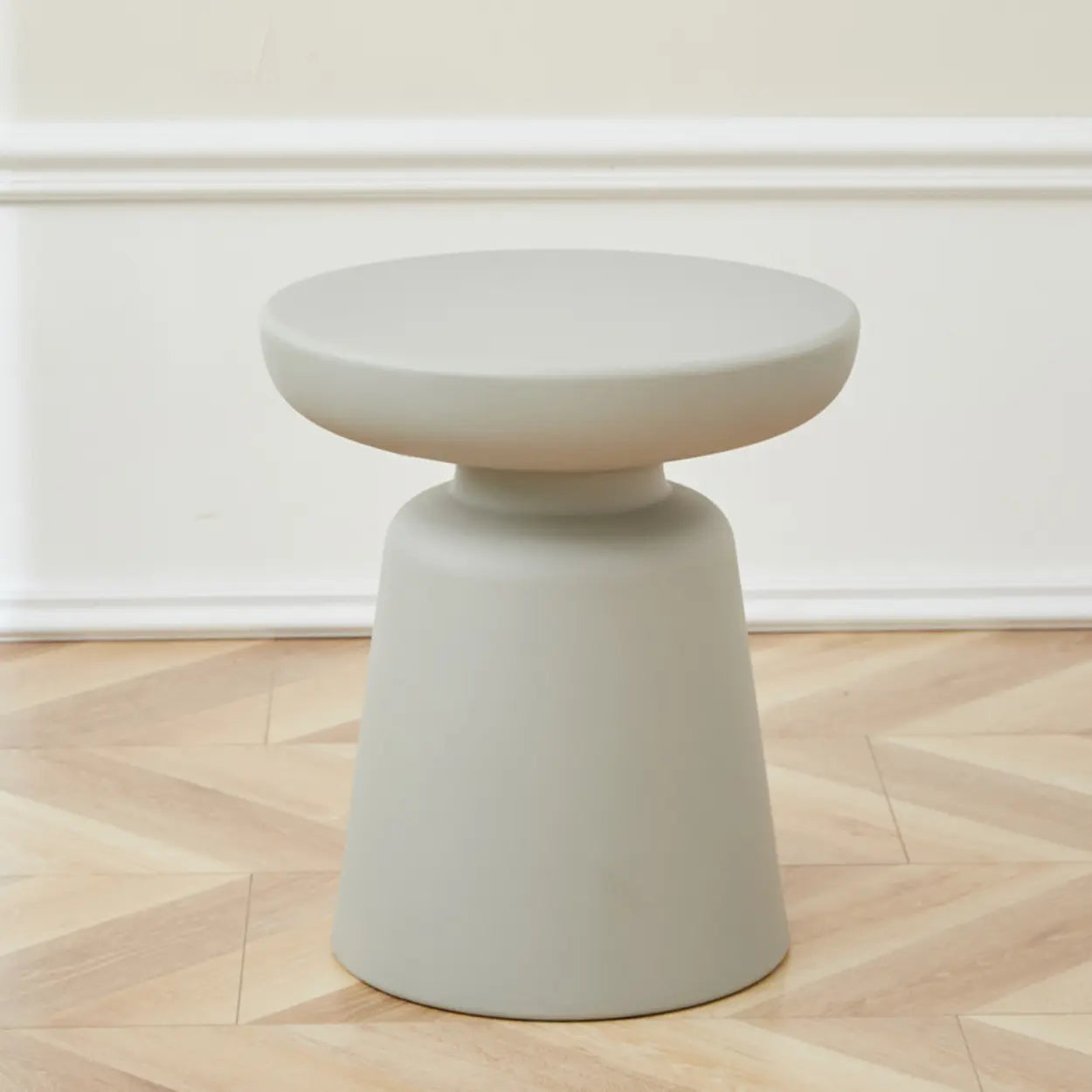 Modern Colorful Minimalist Red Drum Wood Round Side Table Image - 10
