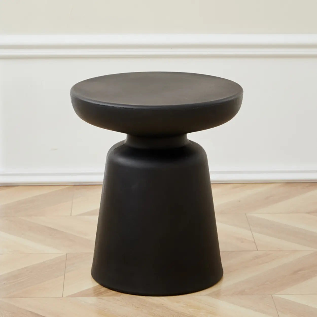 Modern Colorful Minimalist Red Drum Wood Round Side Table Image - 12