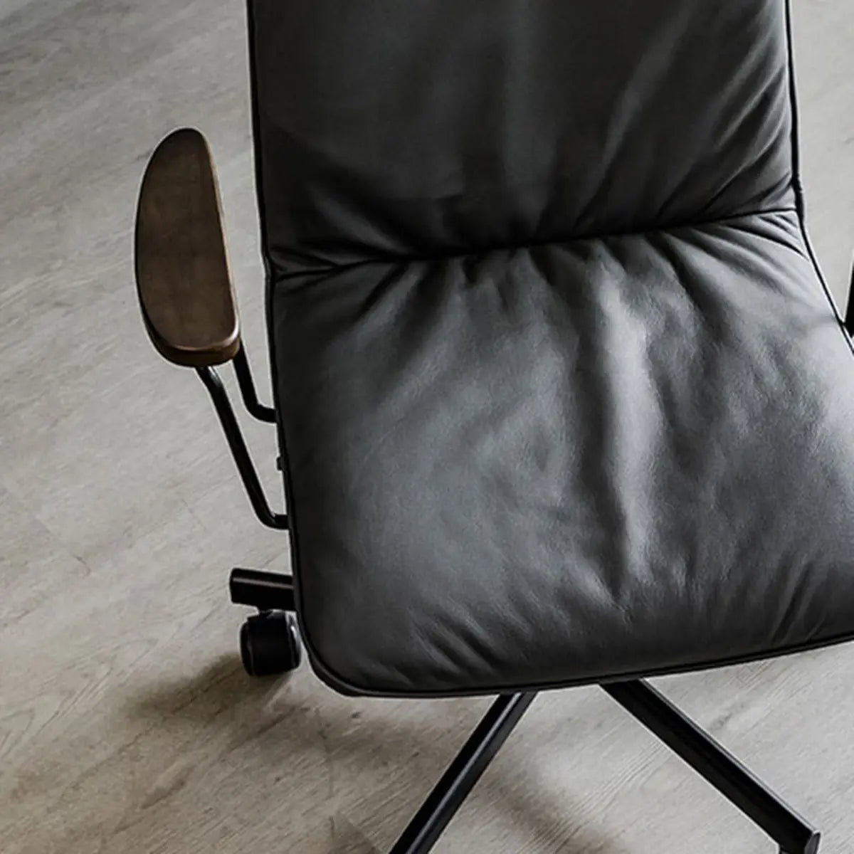 Modern Ergonomic Leather Lumbar Support Office Chair Image - 13