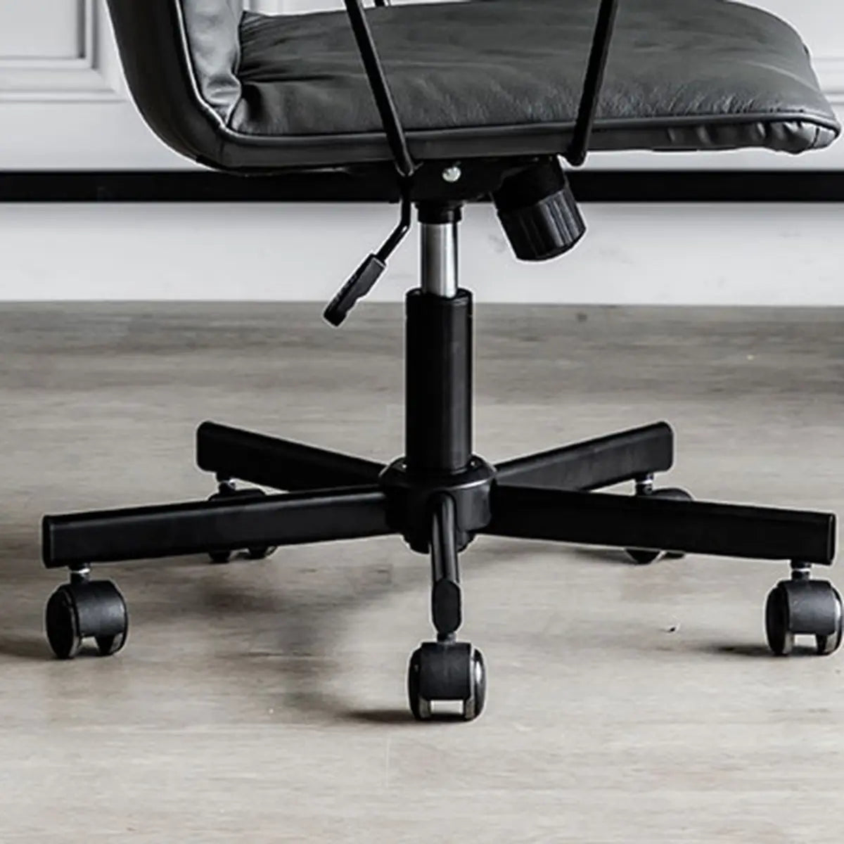 Modern Ergonomic Leather Lumbar Support Office Chair Image - 8