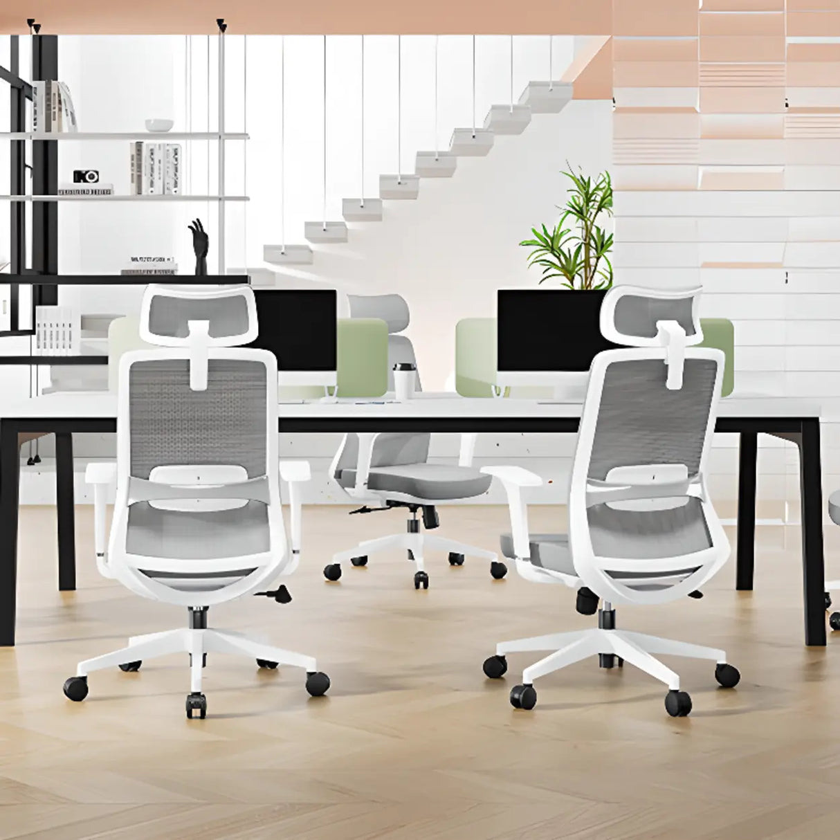 Modern Ergonomic Mesh Black Adjustable Back Office Chair Image - 3