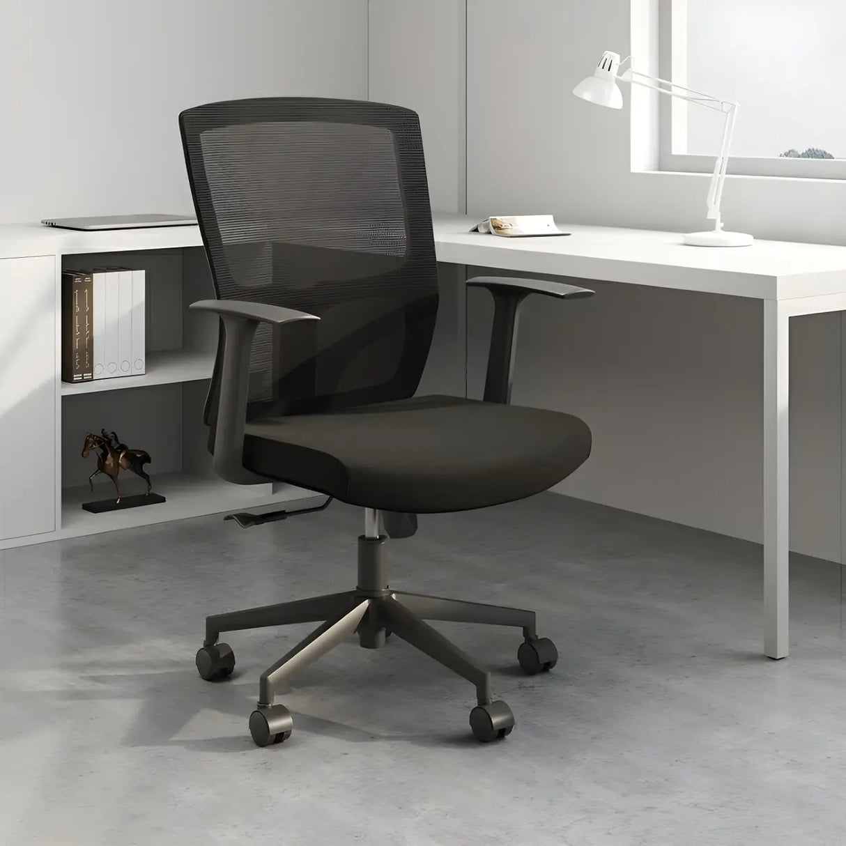 Modern Ergonomic Mesh Office Chair with Black Arms Image - 1