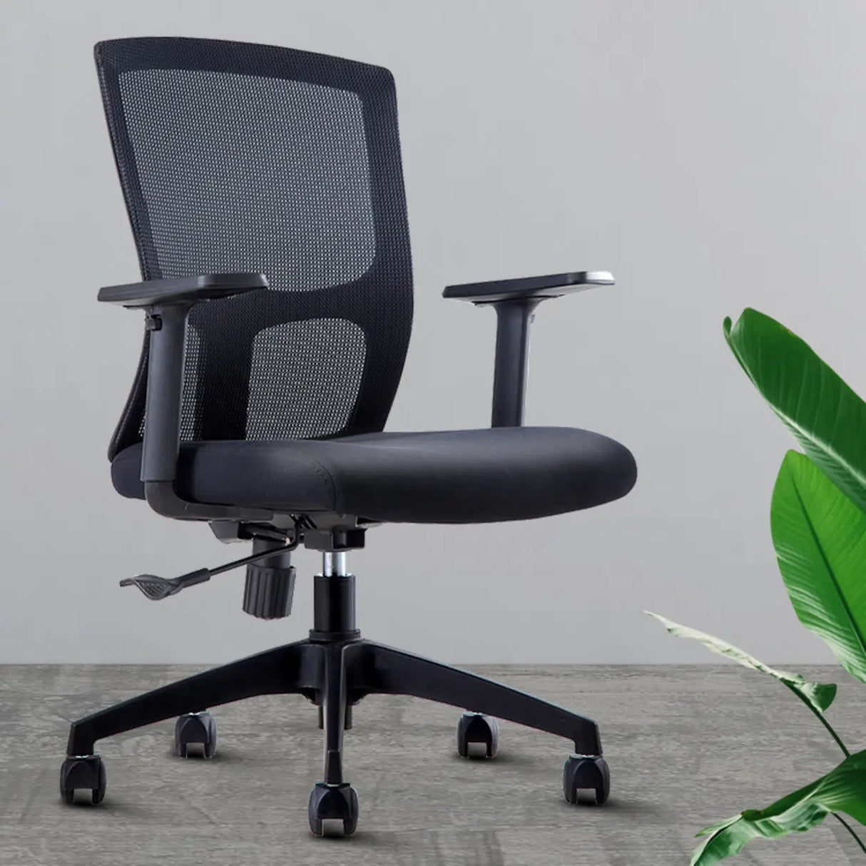 Modern Ergonomic Mesh Office Chair with Black Arms Image - 3