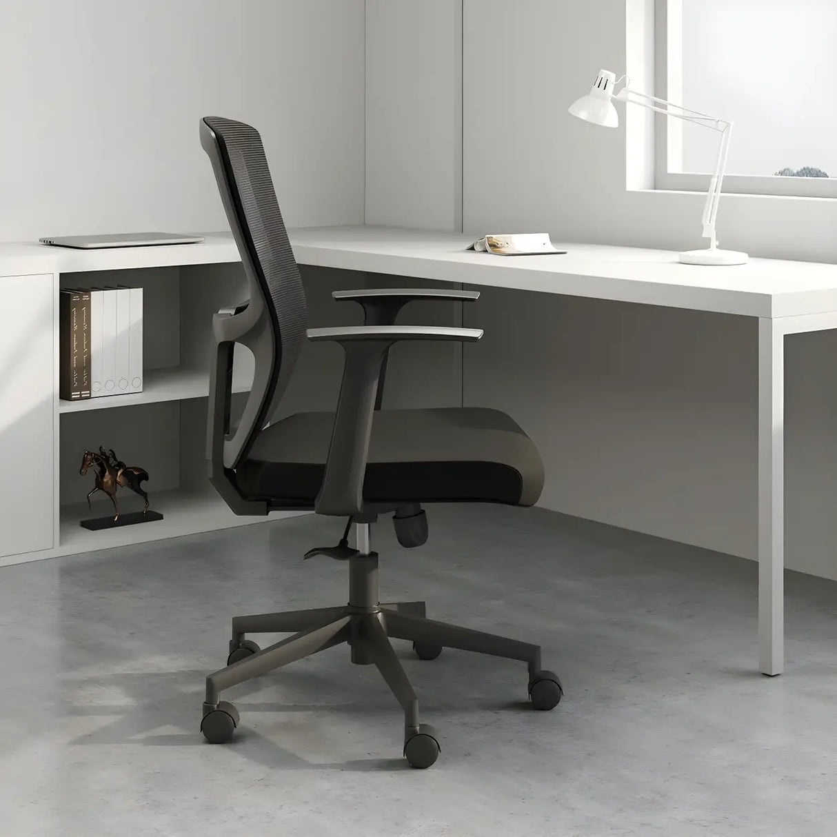 Modern Ergonomic Mesh Office Chair with Black Arms Image - 5
