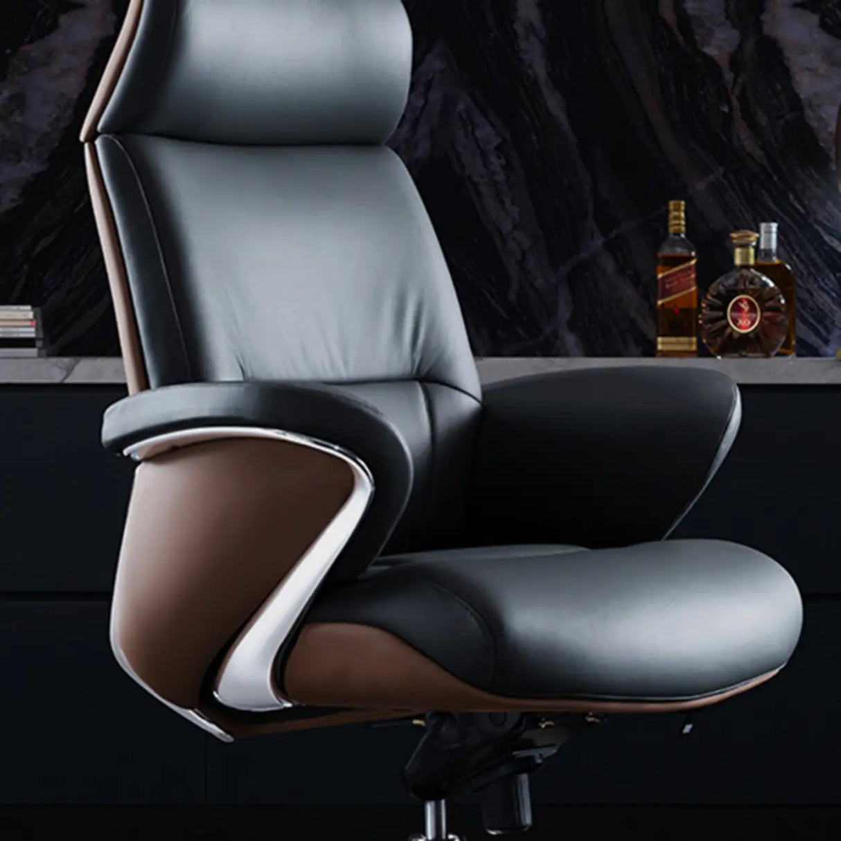 Modern Executive Leather Adjustable Office Gray Chair Image - 9