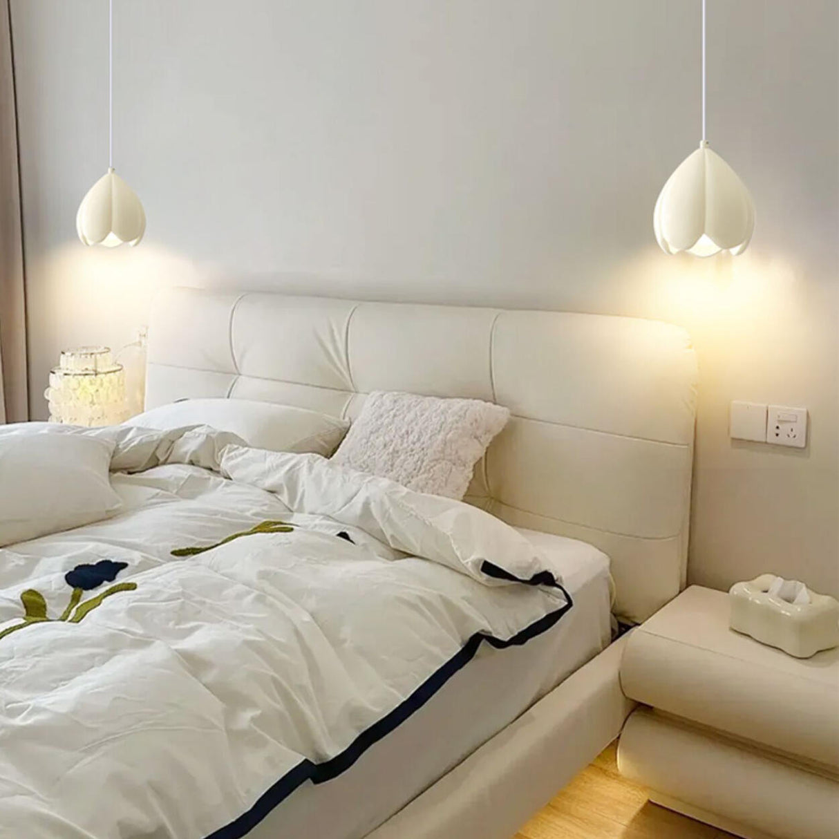 Modern Flower Bud Green Ivory Resin Pendant Light Bedroom Image - 6