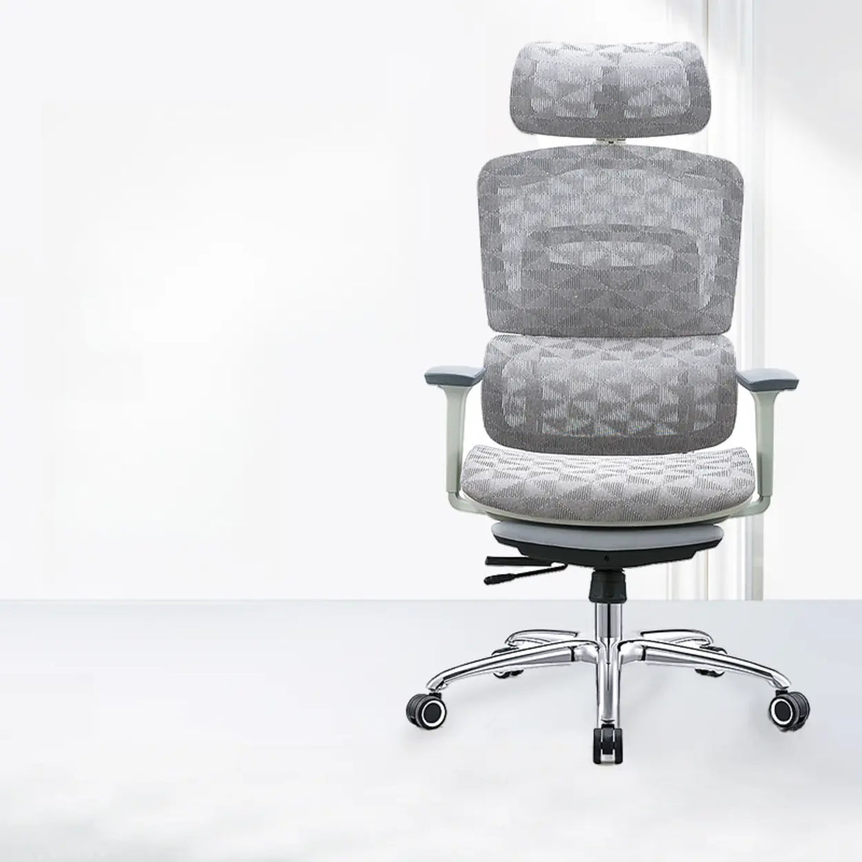 Modern Grey Ergonomic Swivel Office Chair with Headrest Image - 2