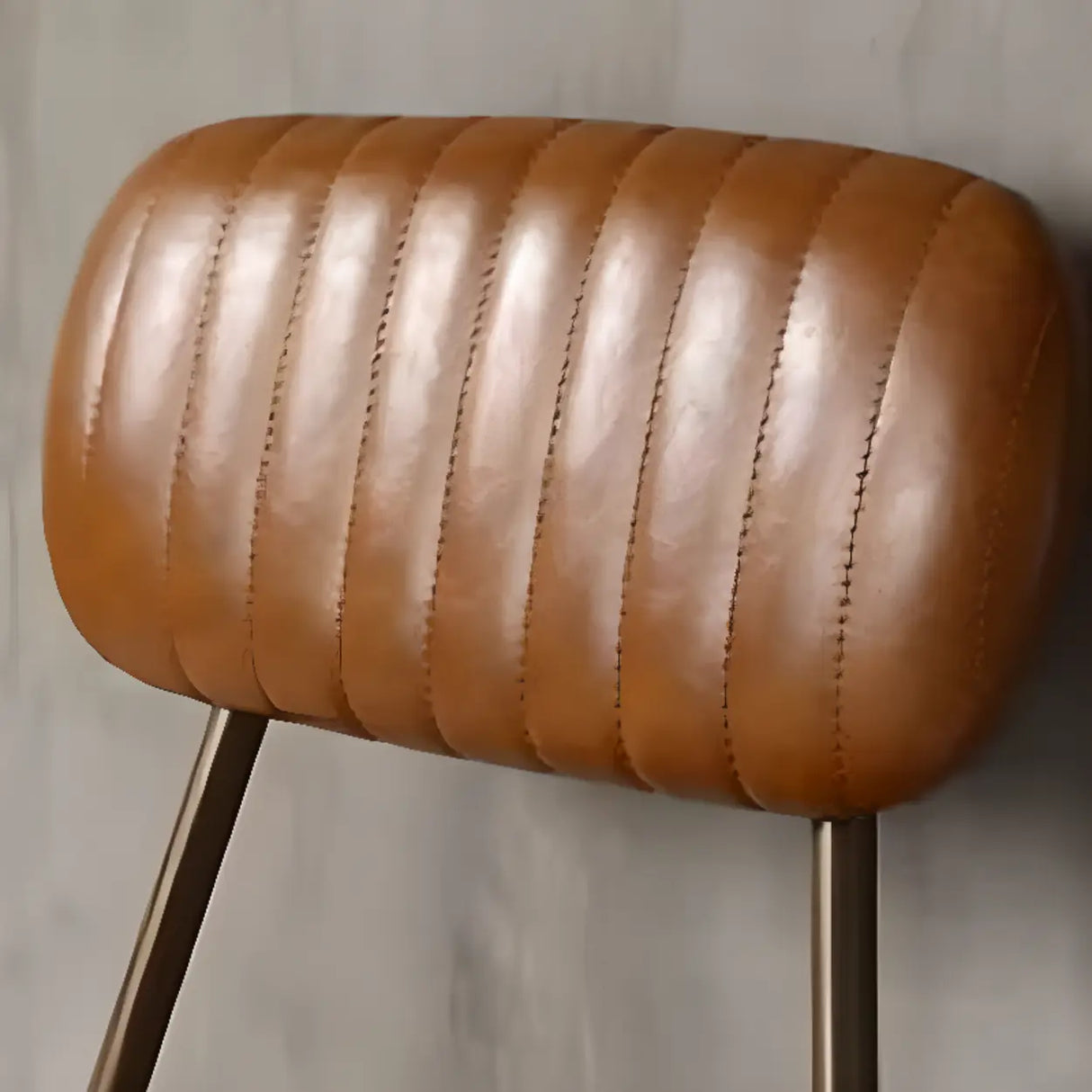 Modern Leather Metal Saddle Low Back Bar Stool With Footrest Image - 5