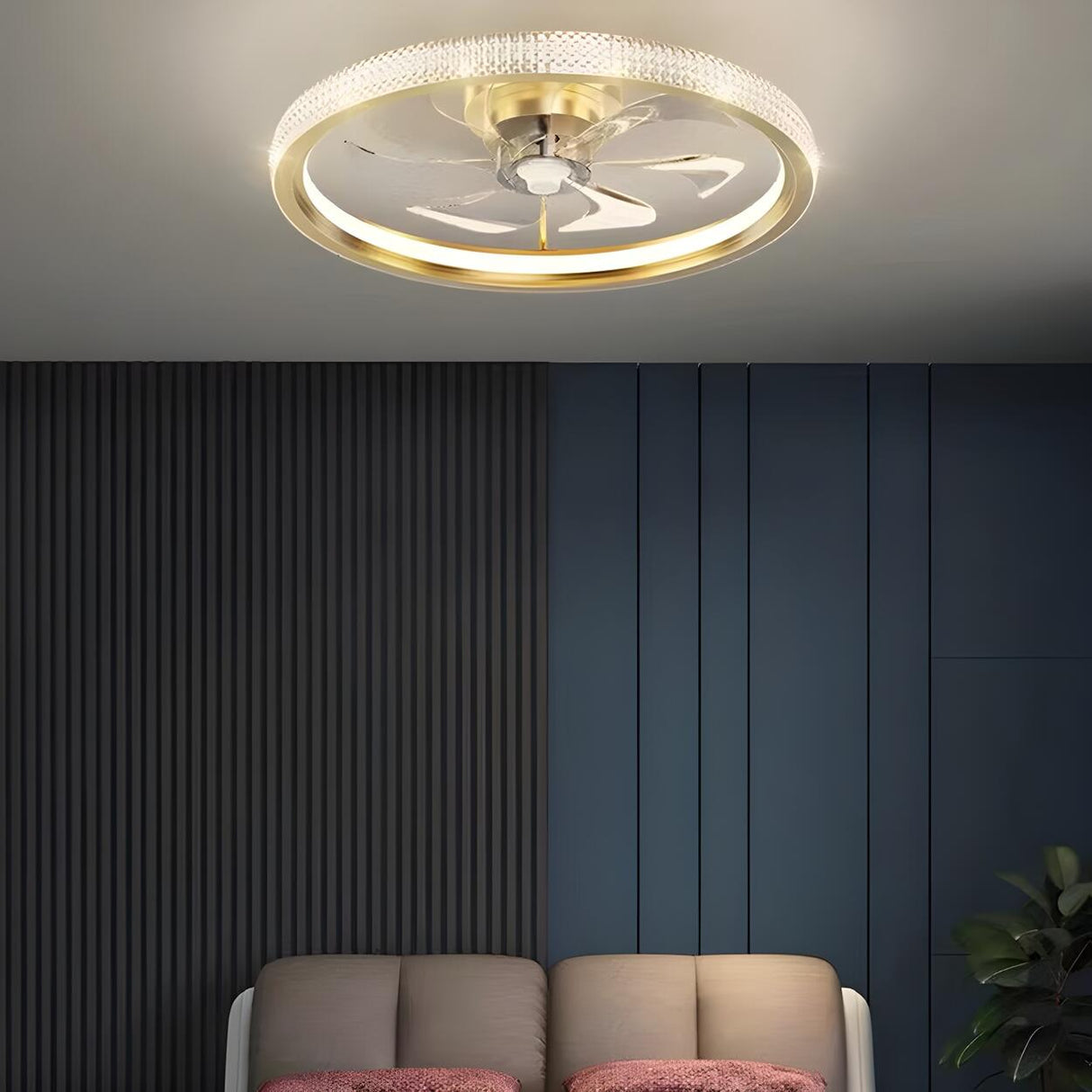 Modern Luxury Gold Crown Metal Ceiling Fan with Light Image - 12