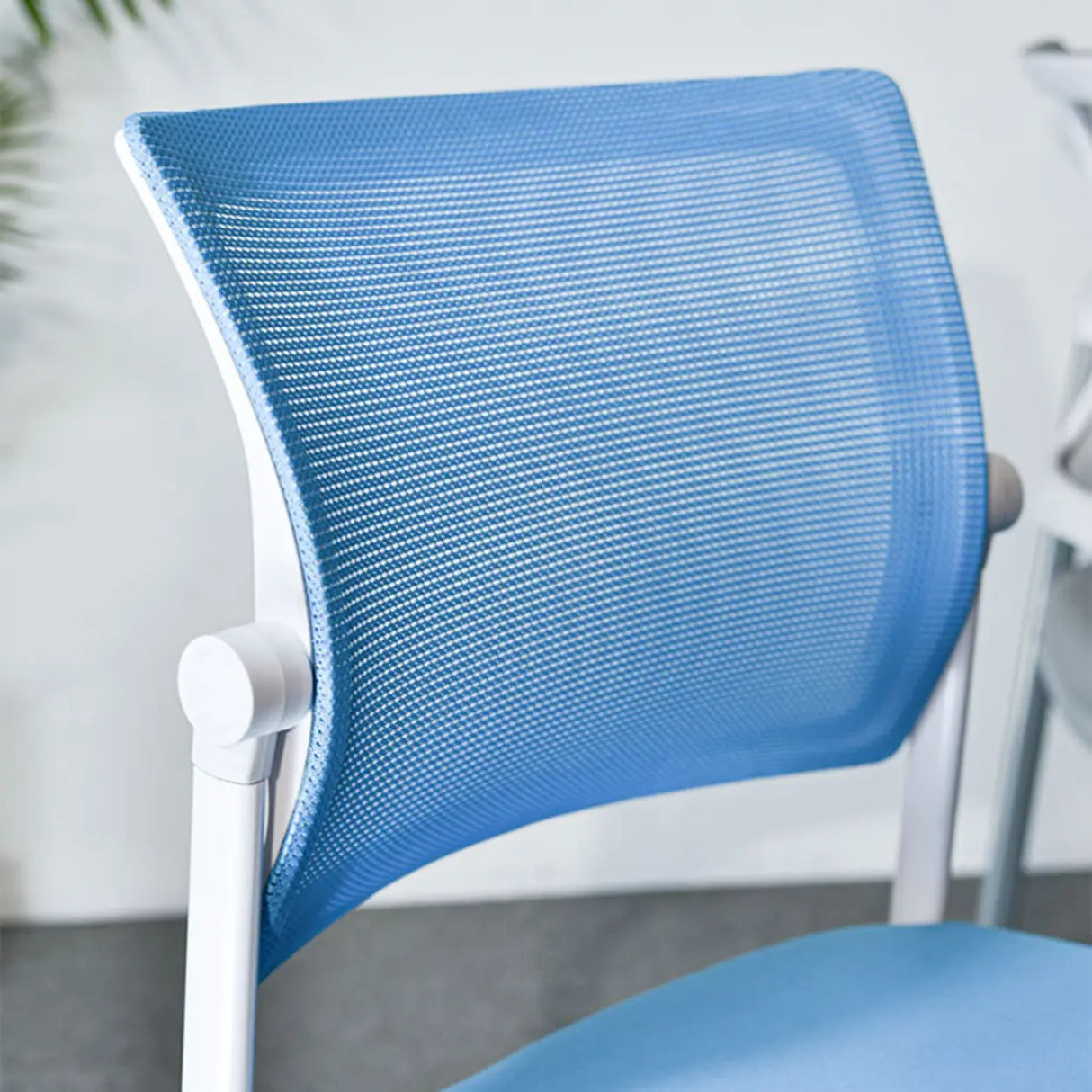Modern Mesh Metal Frame Black Ergonomic Office Chair Image - 11