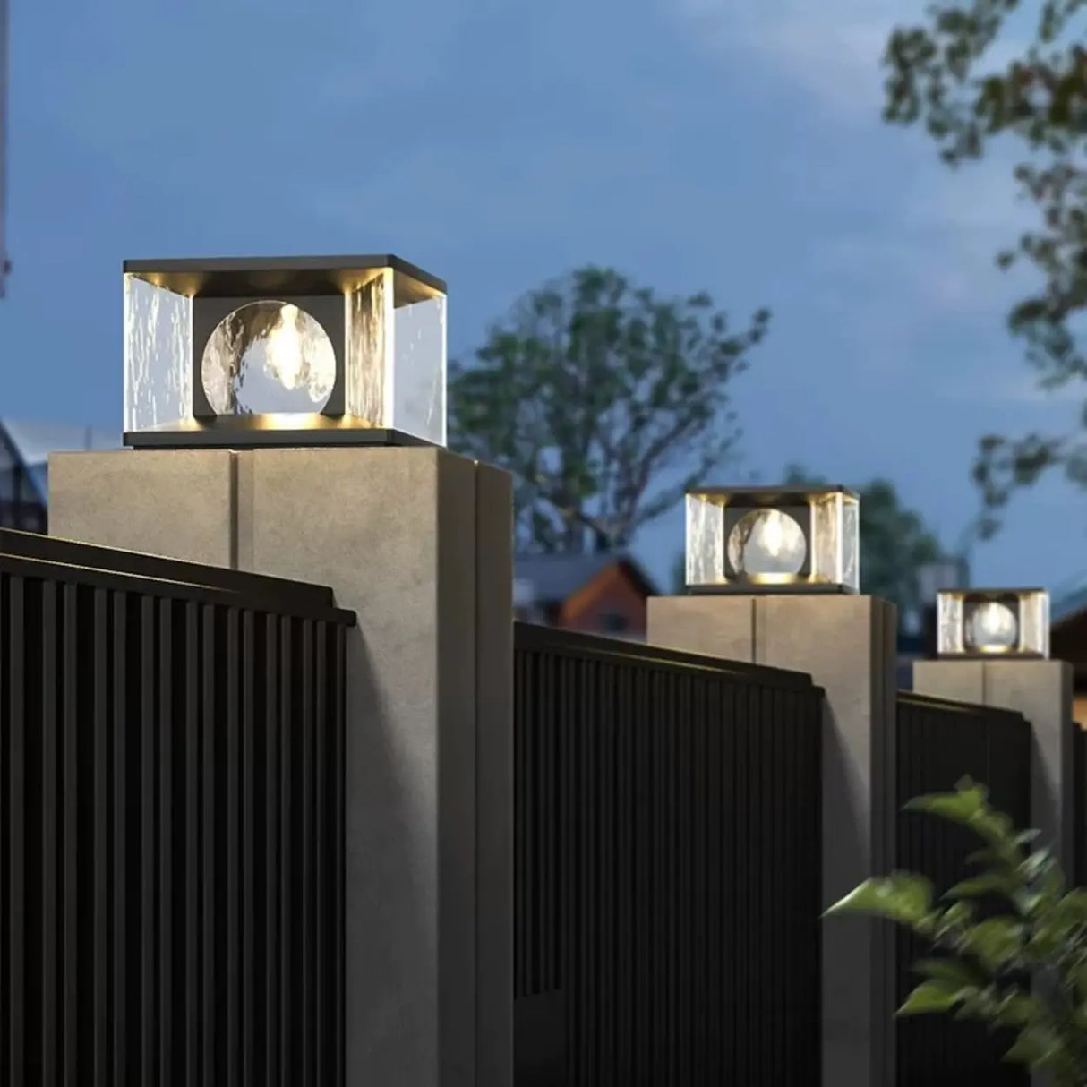 Modern Metal Solar LED Square Fence Pillar Cap Light Image - 1