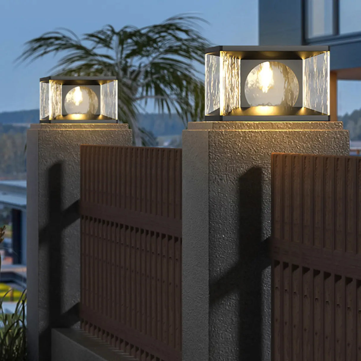 Modern Metal Solar LED Square Fence Pillar Cap Light Image - 2