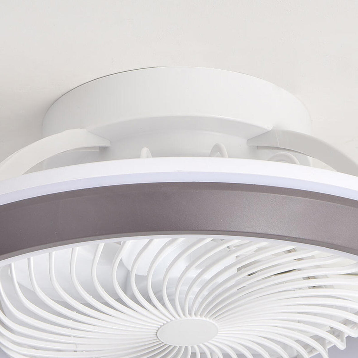 Modern Round 7 Clear Blades Ceiling Fan with LED Light Image - 15