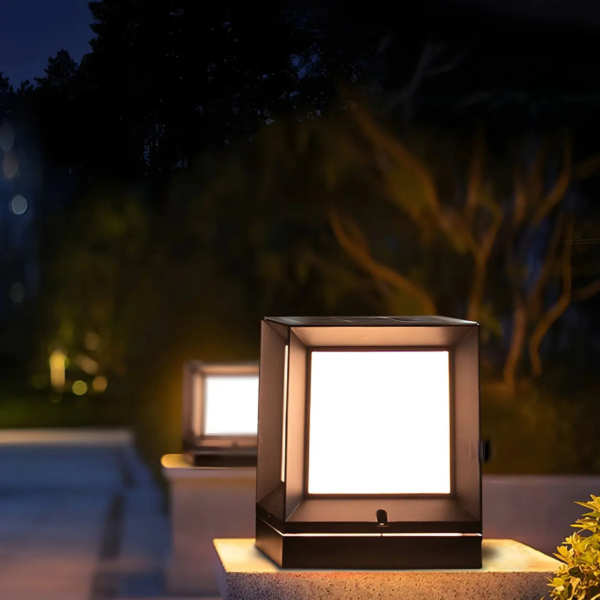 Modern Solar Square Metal Outdoor Pathway Post Light Image - 1