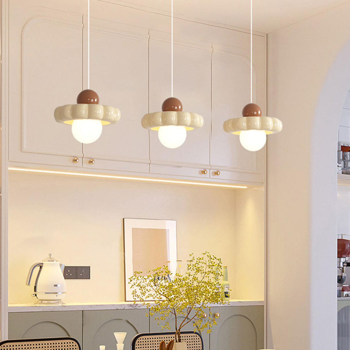 Modern White 3 Lights Resin Flower Dining Room Pendant Light Image - 7