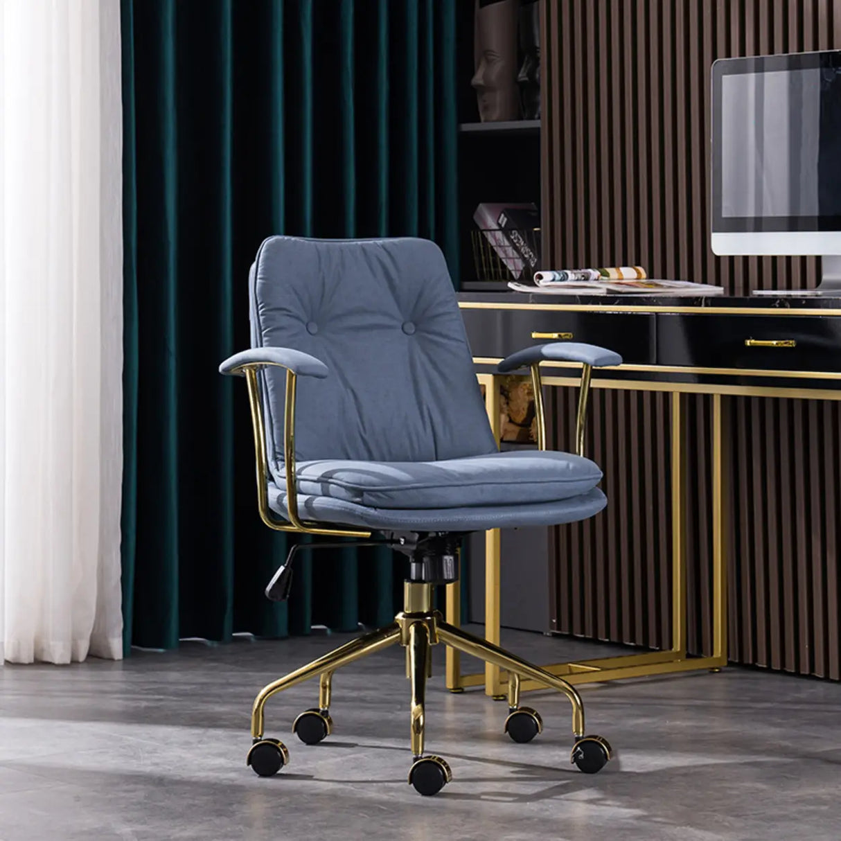 Modish Ergonomic Faux Leather Swivel Casters Office Chair Image - 20