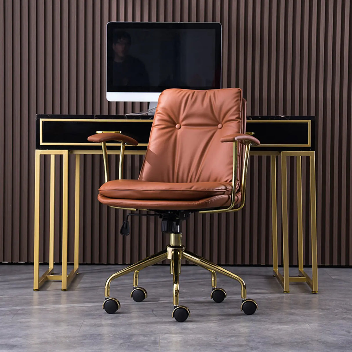 Modish Ergonomic Faux Leather Swivel Casters Office Chair Image - 4