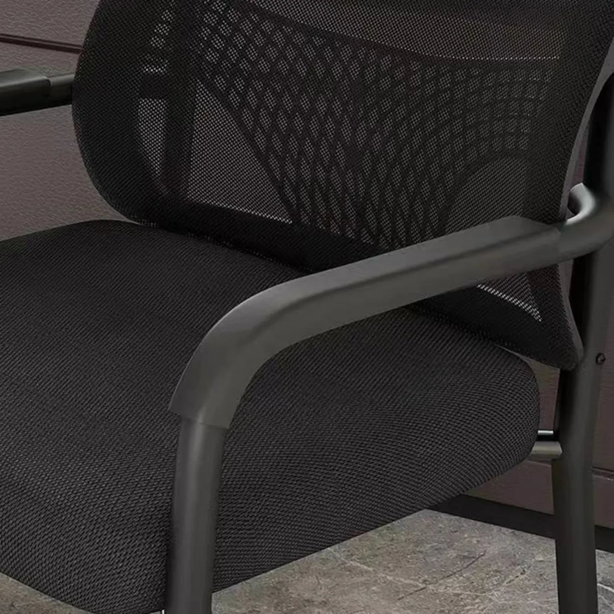 Mrtal Frame Ergonomic Mesh Back Upholstered Office Chair Image - 6